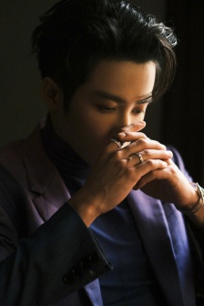 檀健次ELLE风尚大典帅气写真