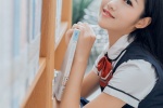 Sichuan school beauties beautiful uniform photos in the library