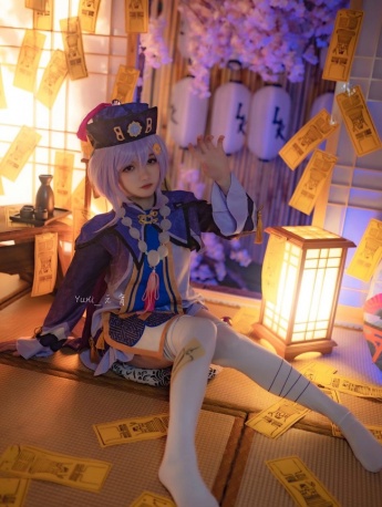 Original God Qiqi sexy cos photo pictures