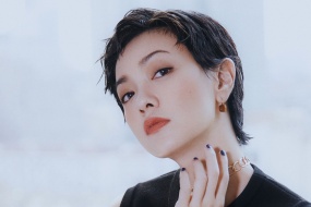 Guo Caijie fashion photo HD desktop wallpaper
