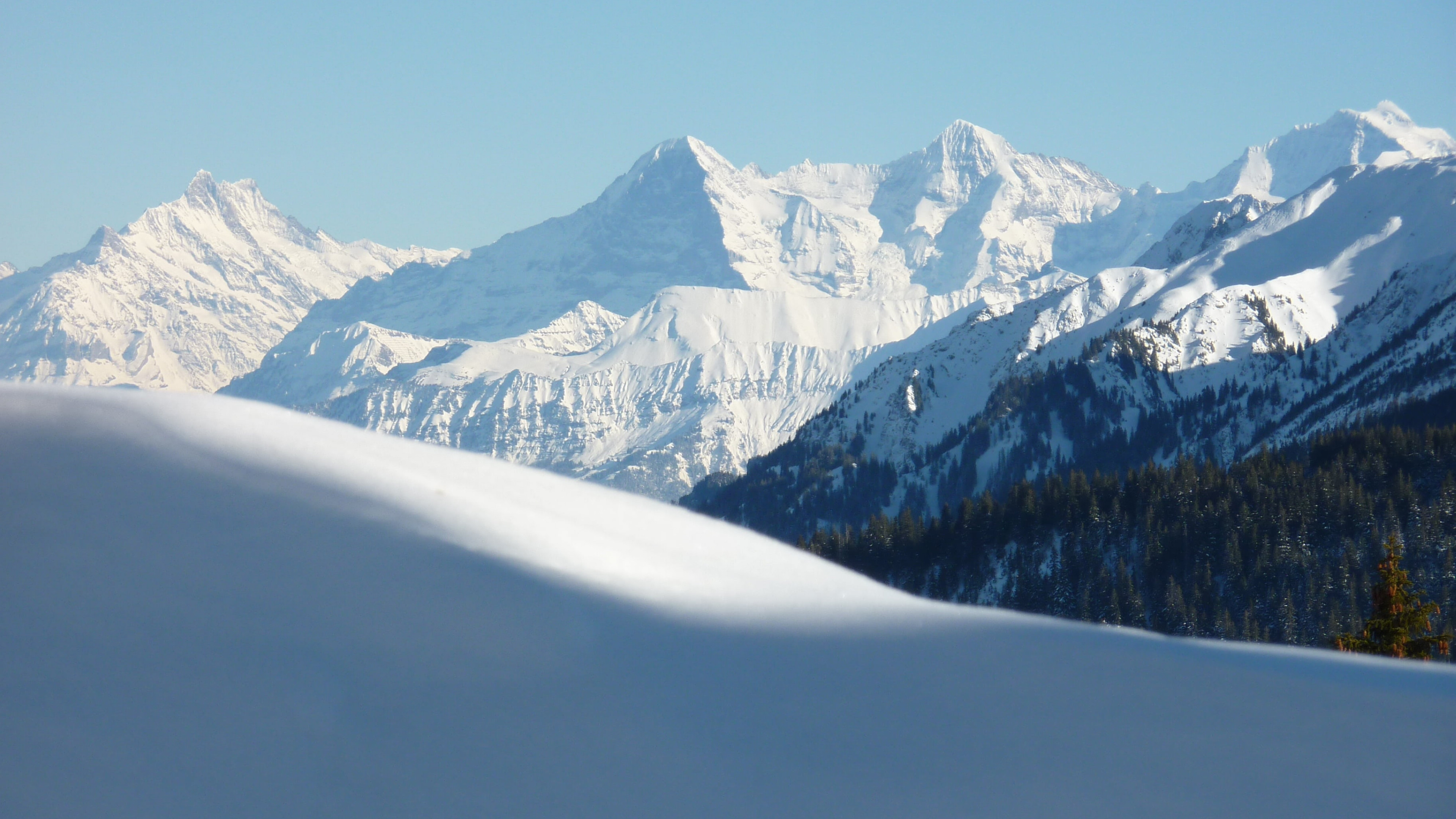 瑞士少女峰风景图片桌面壁纸