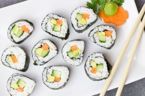 Tempting food wallpaper