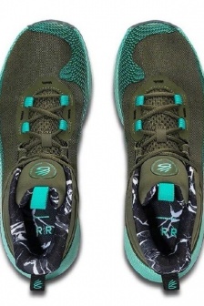 A list of pictures of Under Armor China’s exclusive color matching