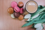 Exquisite and delicious macarons desktop wallpaper pictures