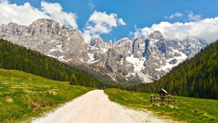 Dolomites National Park scenery pictures wallpaper