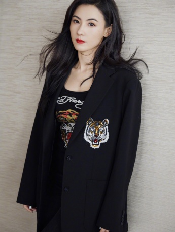 Cecilia Cheung casual suit fashion sexy pictures and photos