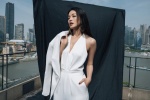Shu Qi sexy photo pictures in white suit