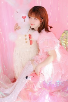 养眼迷人小姐姐白丝美腿粉红写真照