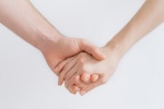 Couple holding hands picture material HD wallpaper
