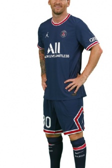 Messi wearing No. 30 jersey HD photos