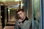 Zhang Yixing's handsome national style photo in printed jacket