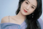 Zhao Liying charming and sexy photo in off-shoulder sweater