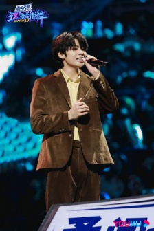 Wang Chenyi《This is Street Dance 4》finals stills pictures