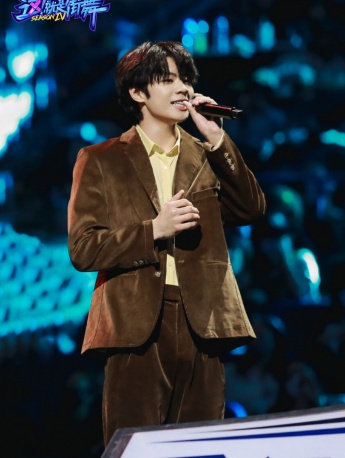 王晨藝《這就是街舞4》總決賽劇照圖片