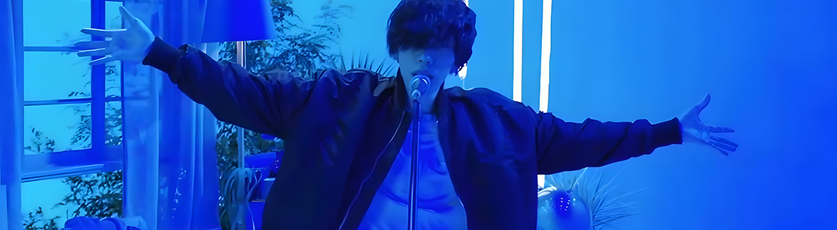 A complete collection of mobile wallpapers by Kenshi Yonezu