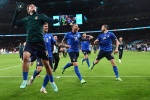 Very clear and beautiful pictures of Italy celebrating the European Cup