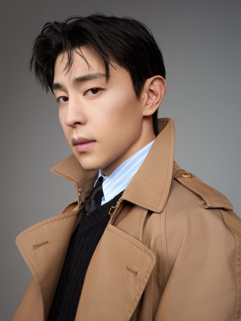Deng Lun T magazine cover photo
