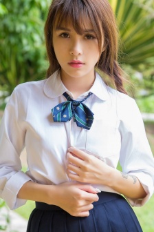 清纯学生妹美女写真手机壁纸