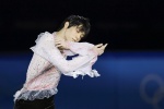 羽生結弦親吻冰麵電腦壁紙
