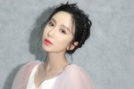 婁藝瀟性感寫真桌麵壁紙
