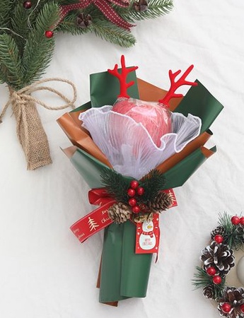 唯美好看的聖誕夜蘋果花束圖片