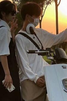 Very popular couple real person avatar pictures