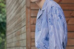 Cheng Yi's handsome photo of blue smudged shirt