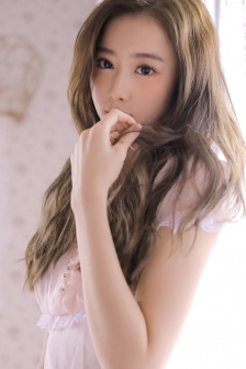 性感白嫩美女诱惑大胆私房写真