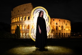 永恒族罗马斗兽场拍摄写真