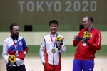Zhang Changhong shoots men's 50m rifle three-position gold medal