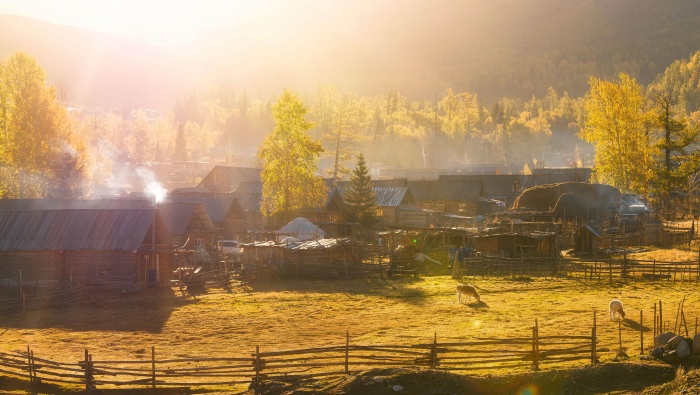 Xinjiang Altay autumn scenery pictures desktop wallpaper