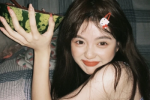 夏季吃瓜女孩魅力清純真人頭像圖片