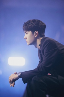 Wang Yibo's handsome pictures in Street Dance 4 semifinals