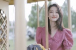 李沁夏日旋转木马写真图片