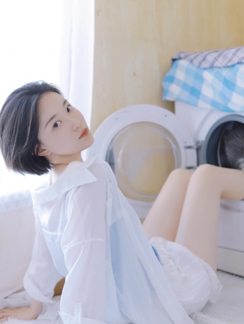 超清新性感美女治愈系写真