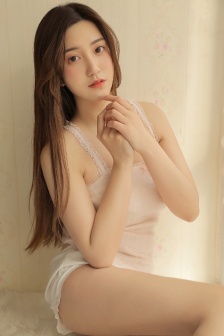圆润性感美女mm诱惑撩人美腿写真