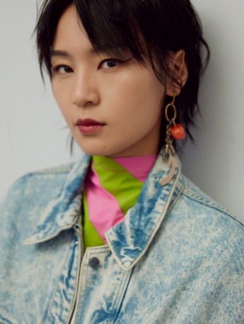 美女周笔畅高清图片手机壁纸