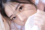 Soft and sexy beauty photo wallpaper