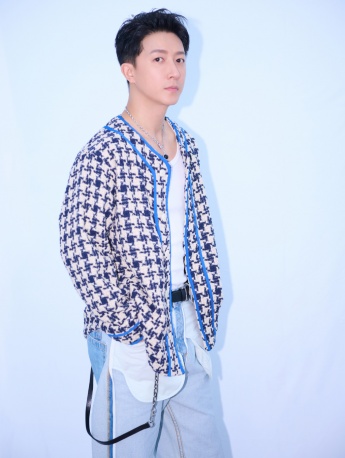 韩庚清爽帅气写真图片